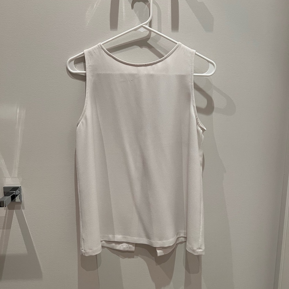 Elegant White Sleeveless Split Back Top